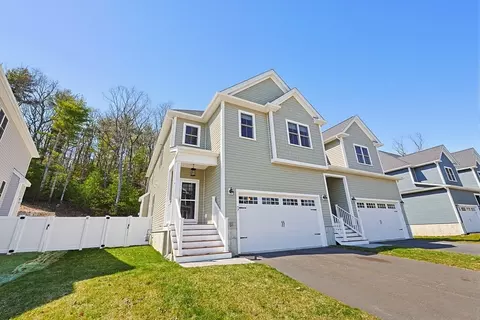 57 Thomas Mann Cir #LOT 33, Norfolk, MA 02056