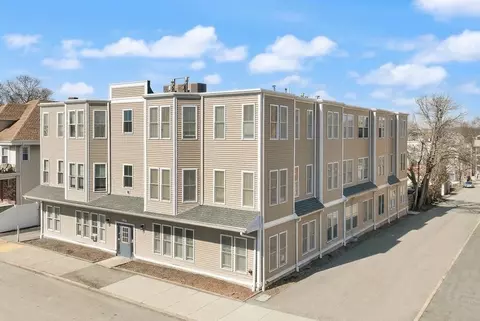 145 Lewis St, Lynn, MA 01902