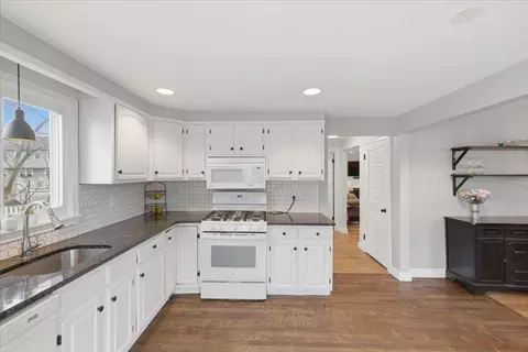 80 Willard St, Dedham, MA 02026 photo 10