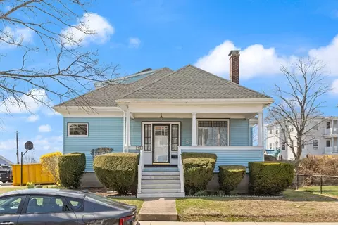 108 Winthrop St, Winthrop, MA 02152