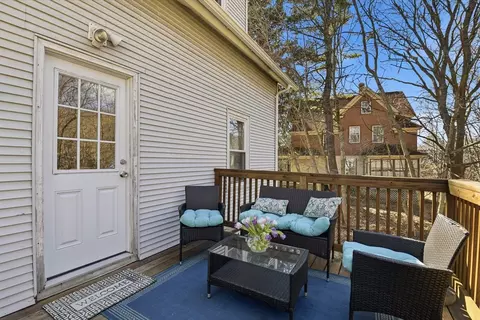 4 Brookside Ave, Worcester, MA 01602 photo 8