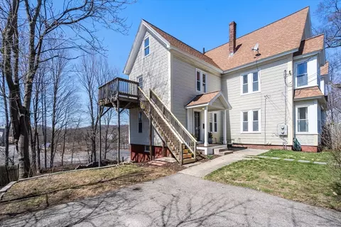 32 Thompson St #32, Maynard, MA 01754