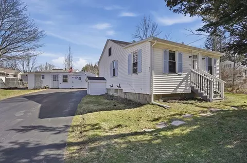 57 Gardner Rd, Templeton, MA 01468