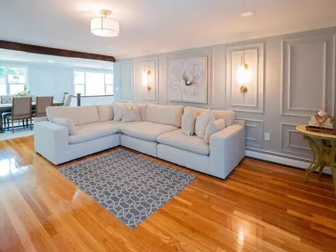 11 Bacon Dr, Saugus, MA 01906 photo 10