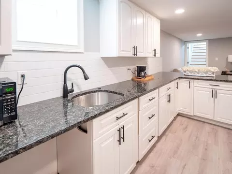 11 Bacon Dr, Saugus, MA 01906 photo 35