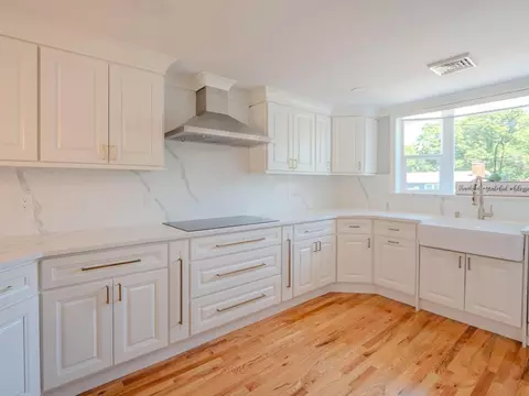 11 Bacon Dr, Saugus, MA 01906 photo 17