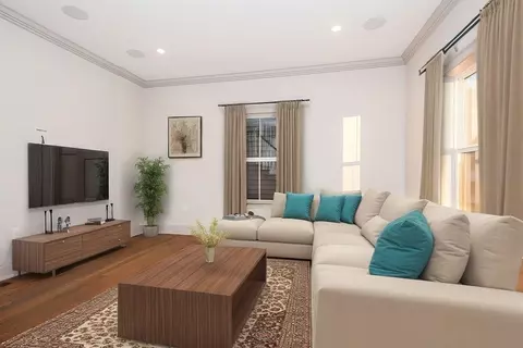 53 River St #53, Mattapan, MA 02126
