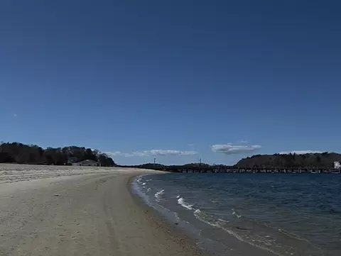 View/Area - 47 Cliff Rd, Bourne, MA 02532 photo 1 of 3