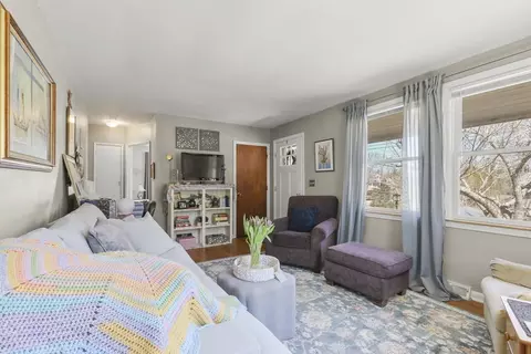 Living - 47 Cliff Rd, Bourne, MA 02532 photo 1 of 2