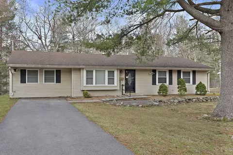 106 Sinclair Rd, Brockton, MA 02302