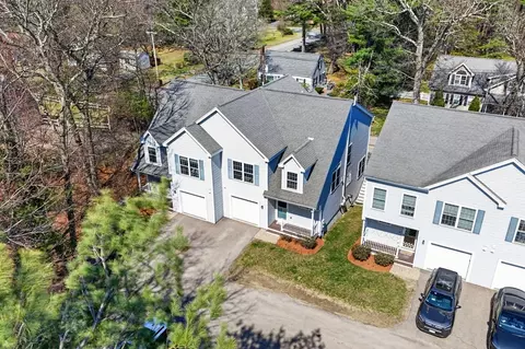 View/Area - 2 Sterling Ln #2, Walpole, MA 02081 photo 2 of 4
