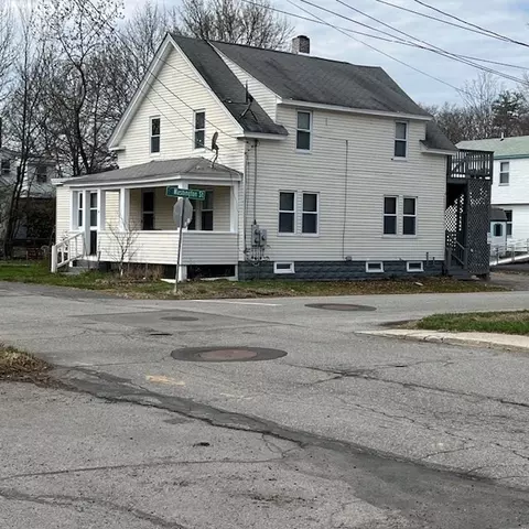 30 Chapel St, Shirley, MA 01464