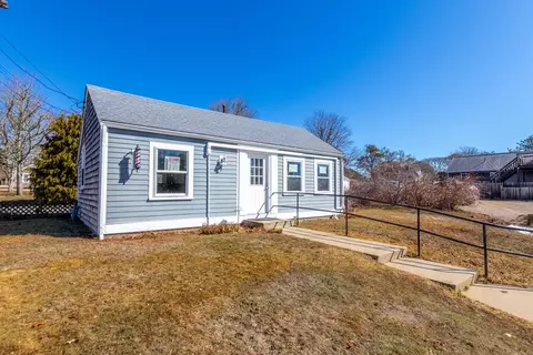1772 Main St, Chatham, MA 02633