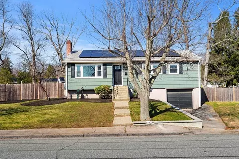 19 Smith Rd, Randolph, MA 02368 photo 3