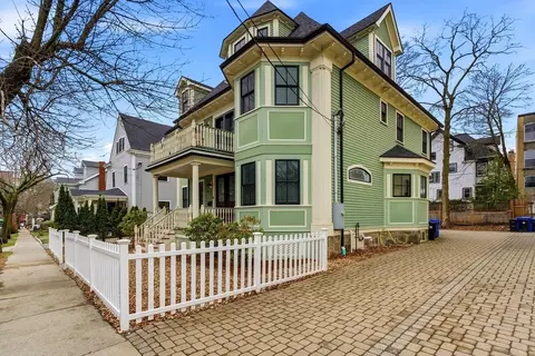 36 Naples Rd, Brookline, MA 02446 photo 31