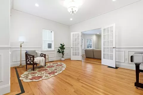 36 Naples Rd, Brookline, MA 02446 photo 9