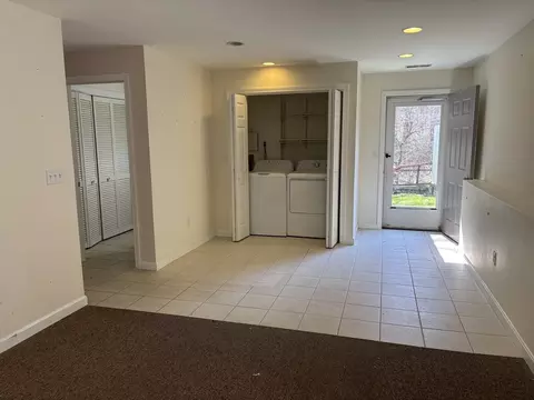 107 Apple Creek Ln, Fall River, MA 02720 photo 8