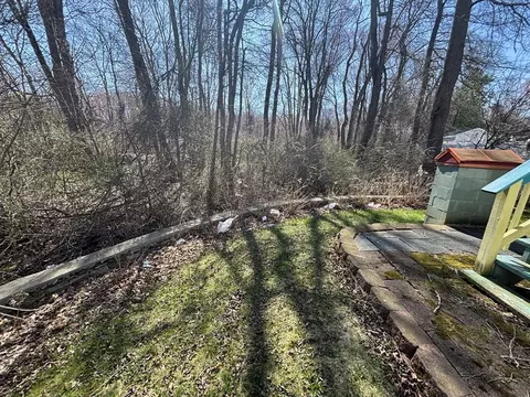 107 Apple Creek Ln, Fall River, MA 02720 photo 17