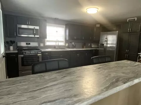 Kitchen - 86 Peekskill Ave, Springfield, MA 01129 photo 4 of 4