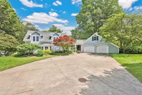 95 S Main St, Belchertown, MA 01007