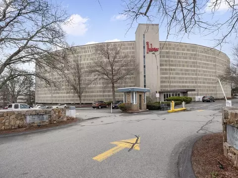 200 Swanton St #717, Winchester, MA 01890