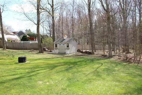 2026 Parker St, Springfield, MA 01128 photo 28