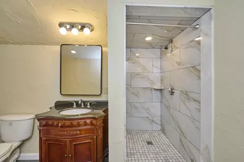 170 Central Ave, Needham, MA 02494 photo 36