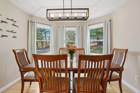 1 South St, Upton, MA 01568 photo 4