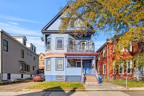 56 School St, Somerville, MA 02143