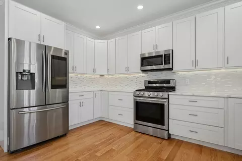 Kitchen - 140 Main St #B, Upton, MA 01568 photo 1 of 2