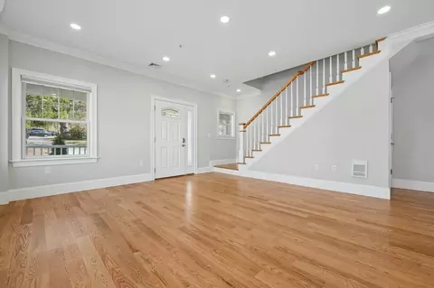 Living - 140 Main St #B, Upton, MA 01568 photo 1 of 5