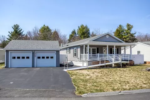 141 Opal Ln, Gardner, MA 01440