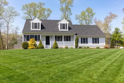 214 Steere St, Attleboro, MA 02703