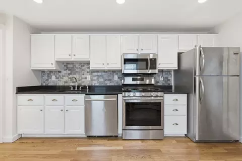 28 Pleasant St #2, Boston, MA 02129