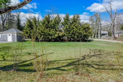 586 Front Streetbriggs Ter # -B, Marion, MA 02738