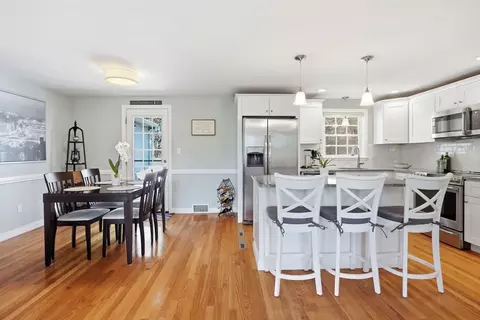 Dining - 131 Carpenter Rd, Walpole, MA 02081 photo 1 of 2