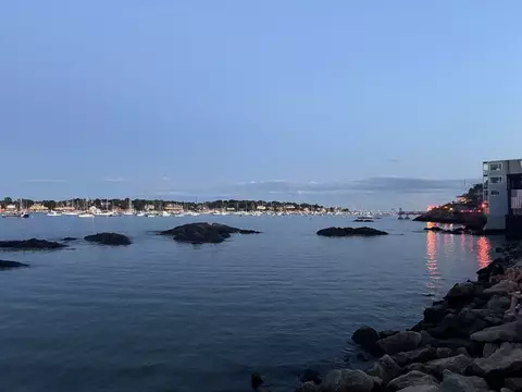 View/Area - 2 Girdler Rd, Marblehead, MA 01945 photo 3 of 4