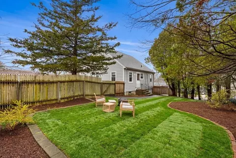 Exterior - 2 Girdler Rd, Marblehead, MA 01945 photo 3 of 5