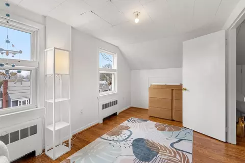Bedroom - 2 Girdler Rd, Marblehead, MA 01945 photo 6 of 6