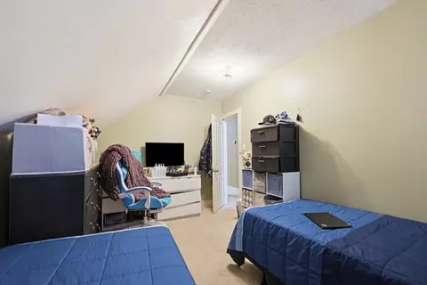 Bedroom - 31 Russell St, Fall River, MA 02721 photo 3 of 5