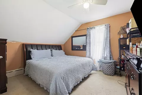 Bedroom - 31 Russell St, Fall River, MA 02721 photo 4 of 5