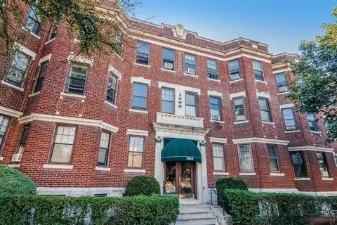 1564 Commonwealth Ave #5, Boston, MA 02135