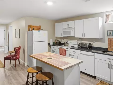 67 Ling St, Fall River, MA 02720 photo 24