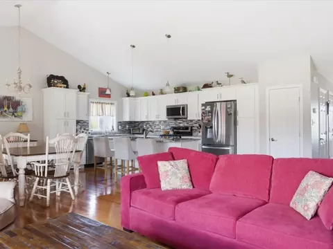 67 Ling St, Fall River, MA 02720 photo 10