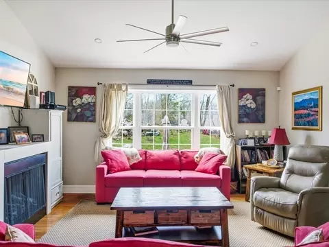 67 Ling St, Fall River, MA 02720 photo 9