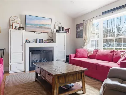 67 Ling St, Fall River, MA 02720 photo 8