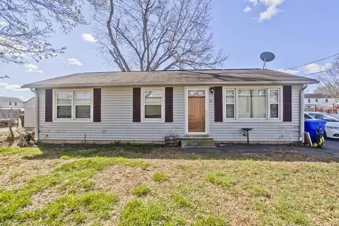 65 Hyde Ave, Springfield, MA 01107