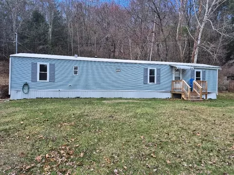 50 Stimson St, Palmer, MA 01069