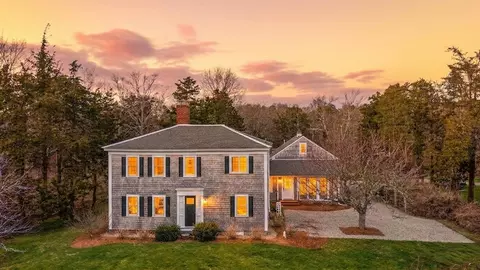 20 Paddocks Path, Dennis, MA 02638