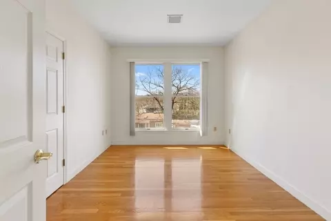 49 Forest St, Saugus, MA 01906 photo 25